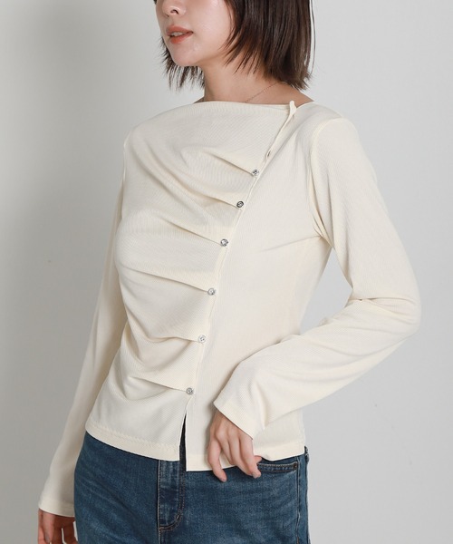 libelle more(リベル モア)の「フロントタックアシンメリブトップス(Tシャツ/カットソー・レディース・ブラック/ネイビー/アイボリー/ボルドー・M)」の13枚目の写真