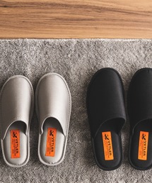 VETLER（ベトラー）の「【VETLER/ベトラー】モールスキンスリッパ 　ユニセックス　ギフトに最適！（ルームシューズ/スリッパ）」