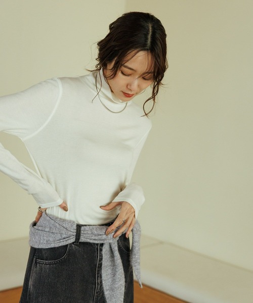 GLOBAL WORK(グローバルワーク)の「ウールテンセルハイネックプルオーバー/797335(ニット/セーター・レディース・ワインレッド/サックスブルー/グレー/フューシャピンク/グリーン系その他4/ベージュ系その他3/ホワイト/ブラック・MEDIUM/LARGE)」の16枚目の写真