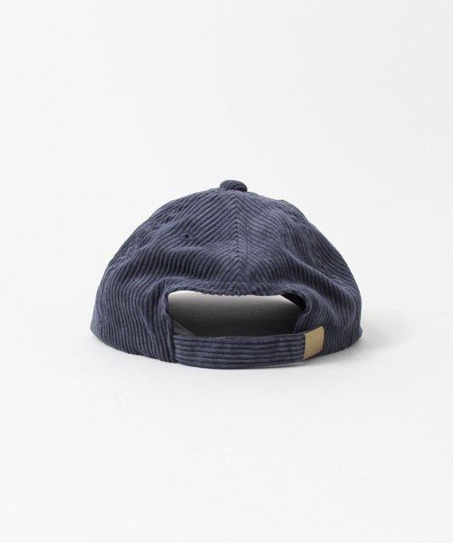 URBAN RESEARCH（アーバンリサーチ）の「UR コーデュロイキャップ（キャップ・レディース・ライトグレー/ネイビー/ベージュ/オレンジ/キャメル・FREE）」の8枚目の写真