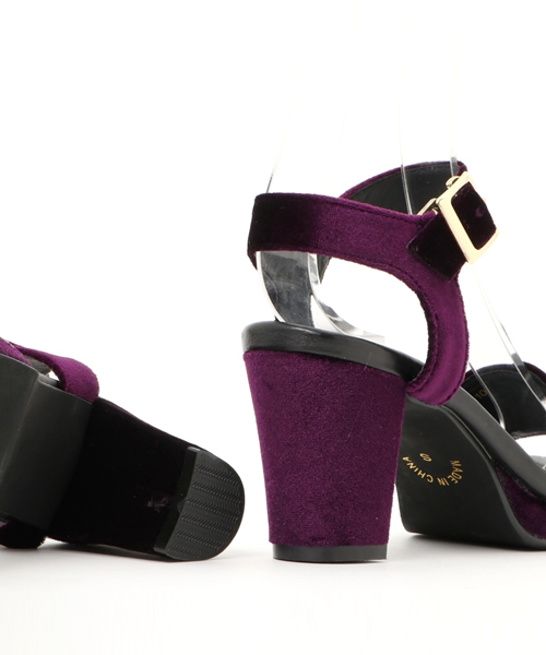 E hyphen world gallery（イーハイフンワールドギャラリー）の「ベロアサンダル（サンダル・レディース・パープル/ブラック/ブルー・M/L/S）」の4枚目の写真