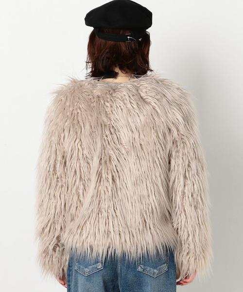 Another Edition（アナザーエディション）の「フェイクファーコート/　AEMBC FAKE FUR CT（その他アウター・レディース・ベージュ/ピンク・FREE）」の3枚目の写真