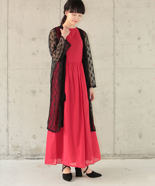 SESTO(セスト)の「クロスストラップのチャンキーヒールパンプス(パンプス・レディース・ブラック/ネイビー/イエロー/ホワイト・M/LL/L/S)」の13枚目の写真