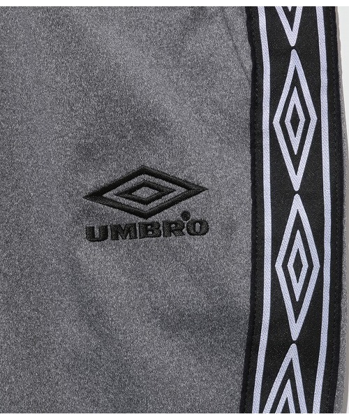 UMBRO（アンブロ）の「EXCLUSIVE TRACK PANTS（その他パンツ・メンズ・ブラック/グレー・S/M/L）」の9枚目の写真