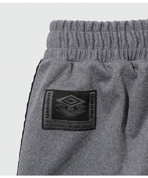 UMBRO（アンブロ）の「EXCLUSIVE TRACK PANTS（その他パンツ・メンズ・ブラック/グレー・S/M/L）」の14枚目の写真
