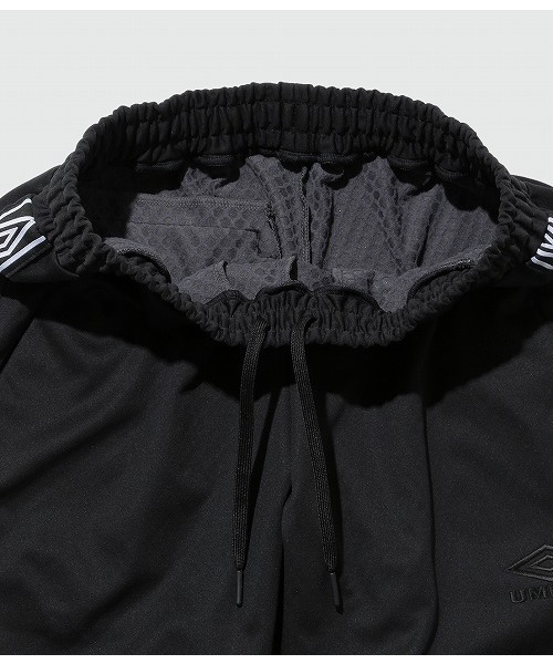 UMBRO（アンブロ）の「EXCLUSIVE TRACK PANTS（その他パンツ・メンズ・ブラック/グレー・S/M/L）」の10枚目の写真