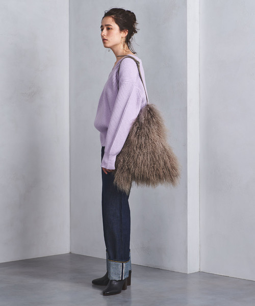 UNITED ARROWS(ユナイテッドアローズ)の「UWSC アゼ Vネック ニット†(ニット/セーター・レディース・ネイビー/オフホワイト/グレー/ライトブルー/ライラック・FREE)」の16枚目の写真