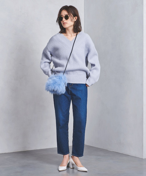 UNITED ARROWS(ユナイテッドアローズ)の「UWSC アゼ Vネック ニット†(ニット/セーター・レディース・ネイビー/オフホワイト/グレー/ライトブルー/ライラック・FREE)」の22枚目の写真