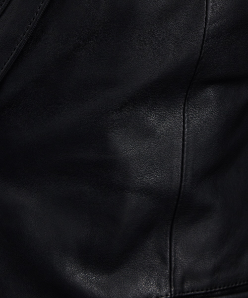 5351 POUR LES HOMMES（ゴーサンゴーイチプールオム）の「ベジタブルラムレザージャケット（テーラードジャケット・メンズ・ブラック・44(S)/46(M)/48(L)/50(XL)）」の5枚目の写真