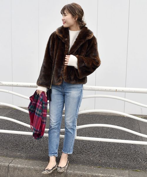 Khaju（カージュ）の「Khaju:エコファーショートコート◇（その他アウター・レディース・ブラウン/キャメル・ONE SIZE）」の8枚目の写真