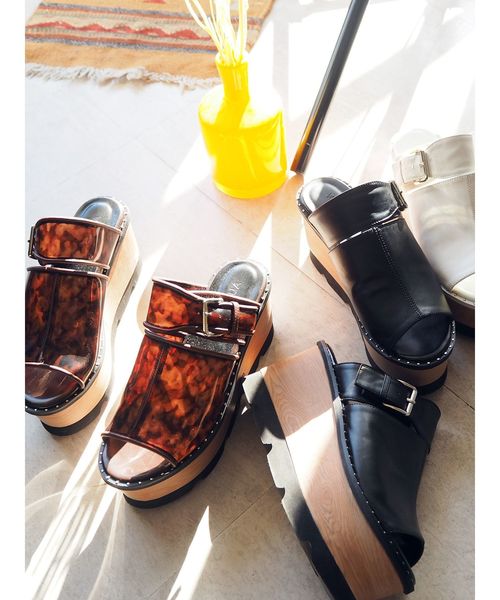 MURUA（ムルーア）の「ベルテッドサンダル（サンダル・レディース・ホワイト/ブラック/その他1・35/36/37）」の10枚目の写真