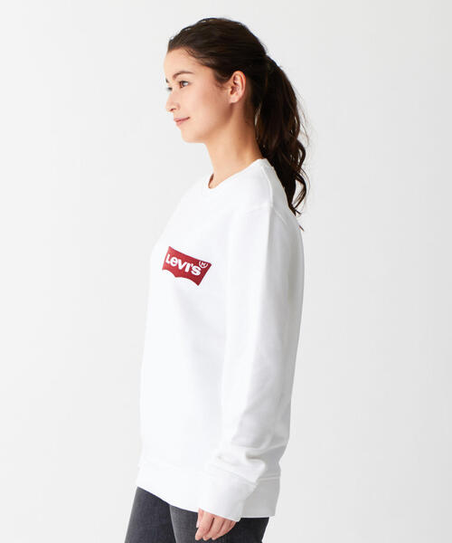 Levi's(リーバイス)の「Levi’s(リーバイス)ロゴスウェット(スウェット・レディース・ホワイト・SMALL)」の4枚目の写真