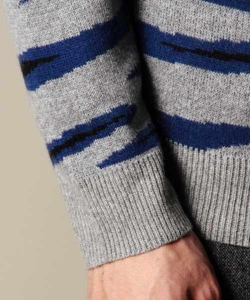 BEAUTY&YOUTH UNITED ARROWS（ビューティーアンドユースユナイテッドアローズ）の「BY ゼブラ ジャカード クルーネック ニット◆§（ニット/セーター・メンズ・グレー/ネイビー・LARGE/X-LARGE/MEDIUM/SMALL）」の4枚目の写真