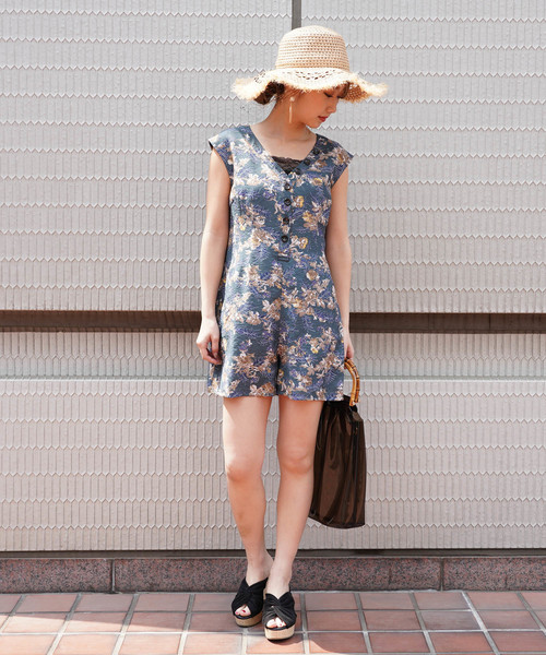 FREE'S MART（フリーズマート）の「大花柄ボタンディティールコンビネゾン（ワンピース・レディース・ブラウン系その他/グリーン系その他・FREE）」の4枚目の写真