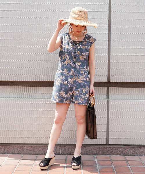 FREE'S MART（フリーズマート）の「大花柄ボタンディティールコンビネゾン（ワンピース・レディース・ブラウン系その他/グリーン系その他・FREE）」の5枚目の写真