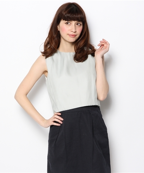 Another Edition(アナザーエディション)の「AE OGDY×フハク BLUS(シャツ/ブラウス・レディース・ホワイト/ブラック/ライトグレー・フリー)」の1枚目の写真