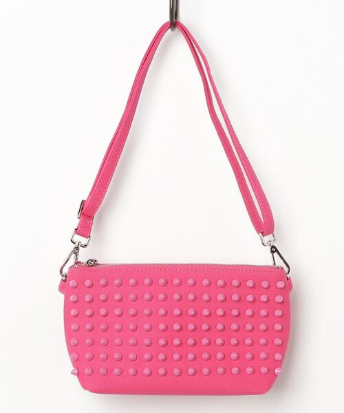 RiNc (リンク)の「【 GLAM JAM / グラムジャム 】 スタッズ ポーチ(ショルダーバッグ・レディース・ブルー系その他3/ブラック系その他2/その他/ブラック×シルバー/イエロー/オレンジ/ブルー系その他4/モカ/ブラック×ブラック/ピンク/ピンク系その他/ブルー系その他2/ホワイト/インディゴブルー/その他1/その他2/ホワイト系その他/サックスブルー/ホワイト×ゴールド/ブラック×ゴールド/カーキ・FREE)」の16枚目の写真