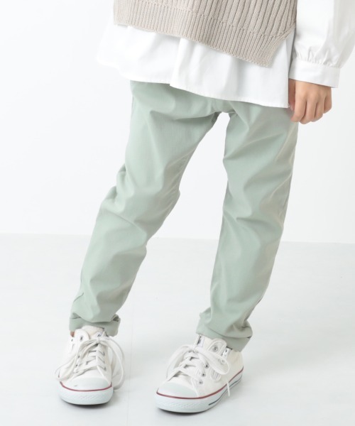 devirock（デビロック）の「ウルトラストレッチタックパンツ（その他パンツ・キッズ・ブラック/チャコール/パープル系その他2/テラコッタ/ライトベージュ/スモークピンク/パープル系その他/グリーン系その他/モカ/カーキ/オフホワイト/ベージュ/ヘザーチャコール/アイボリー/グリーン系その他2・80ｃｍ/90cm/95cm/110cm/100cm/120cm/150cm/160cm/130cm/140cm）」の12枚目の写真