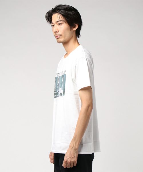 ONE DAY KMC (ワンデイケーエムシー)の「SMITHLAB/PHOTO PRINT TEE - DREAM -(Tシャツ/カットソー・メンズ・ホワイト・MEDIUM/LARGE/X-LARGE)」の2枚目の写真