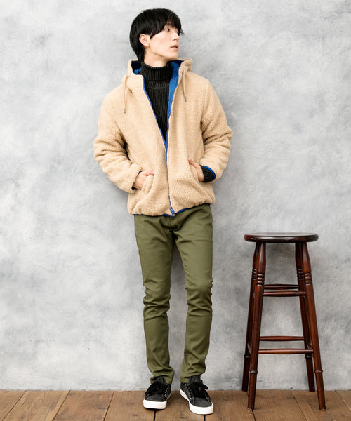 TopIsm(トップイズム)の「シープボア リバーシブル中綿入りジャケット(ブルゾン・メンズ・オフホワイト/ブラック×グレー/ブラック×レッド/ベージュ/カーキ/ネイビー・M/L/LL)」の17枚目の写真