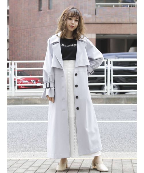 dazzlin（ダズリン）の「バックプリーツロングトレンチコート（トレンチコート・レディース・ベージュ/ブルー/その他1・SMALL/MEDIUM）」の16枚目の写真