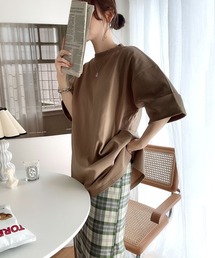 ゆるっとカジュアル。ミドル丈無地クルーネックビッグTシャツ