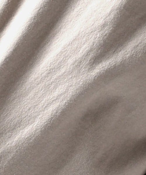 classicalelf(クラシカルエルフ)の「ゆるっとカジュアル。ミドル丈無地クルーネックビッグTシャツ(Tシャツ/カットソー・レディース・チャコール/ブラウン/ベージュ/ホワイト/ブラック/モカ/グリーン/チョコ/サンドベージュ/グレイッシュベージュ/グレー系その他/ライトブルー・LARGE/X-LARGE/MEDIUM/XX-LARGE/SMALL)」の15枚目の写真