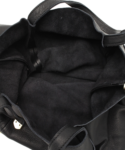 ROSE BUD(ローズバッド)の「1311011A LEATHER SQUARE BAG W/CHAIN STR(ハンドバッグ・レディース・ブラック/バーガンディー/カモフラージュ・ONE SIZE)」の7枚目の写真