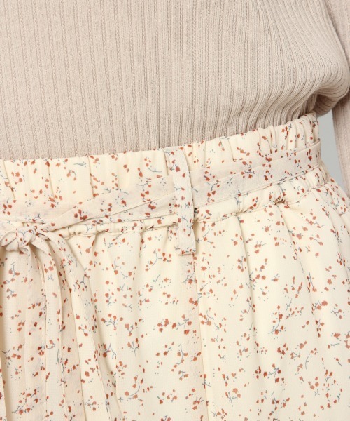 Heather(ヘザー)の「フラワーAラインロングスカート 874515(スカート・レディース・ホワイト系その他/ブラック系その他/ブルー系その他・FREE)」の10枚目の写真