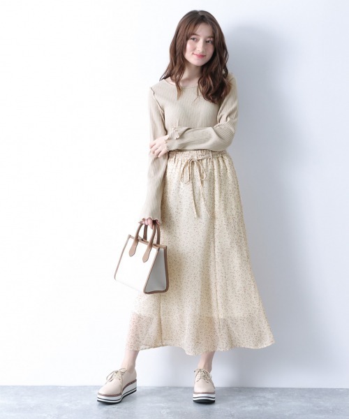 Heather(ヘザー)の「フラワーAラインロングスカート 874515(スカート・レディース・ホワイト系その他/ブラック系その他/ブルー系その他・FREE)」の15枚目の写真