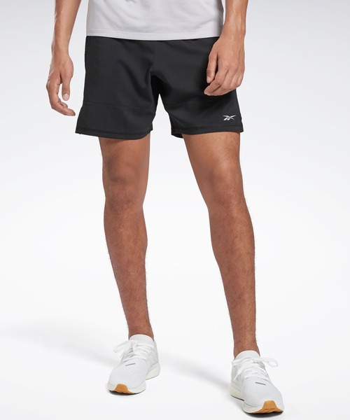 Reebok(リーボック)の「ランニング エッセンシャルズ ショーツ / Running Essentials Shorts(その他パンツ・メンズ・ブラック・SMALL/MEDIUM/LARGE/X-LARGE/XX-LARGE)」の1枚目の写真