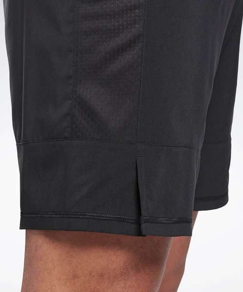 Reebok(リーボック)の「ランニング エッセンシャルズ ショーツ / Running Essentials Shorts(その他パンツ・メンズ・ブラック・SMALL/MEDIUM/LARGE/X-LARGE/XX-LARGE)」の3枚目の写真