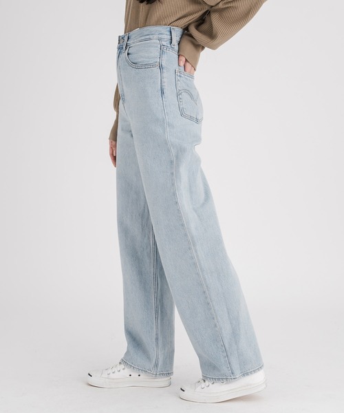 Levi's（リーバイス）の「HIGH LOOSE LOOSEY GOOSEY（デニムパンツ・レディース・ライトインディゴブルー・24inch/28inch/23inch/30inch/29inch/25inch/26inch/27inch）」の4枚目の写真