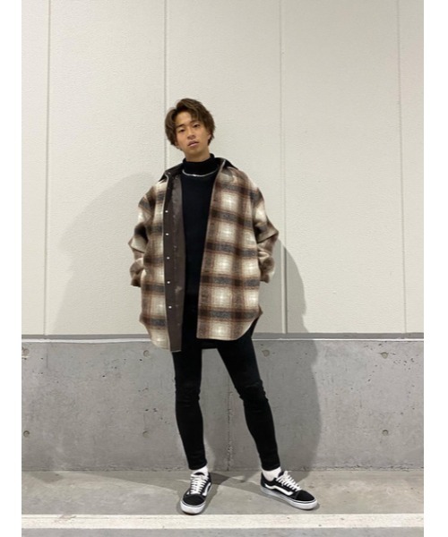 AZUL by moussy（アズールバイマウジー）の「VINTAGE REPAIR SKINNY/ビンテージリペアスキニー（デニムパンツ・メンズ・ブラック/ブルー・X-SMALL/X-LARGE/SMALL/MEDIUM/LARGE）」の22枚目の写真