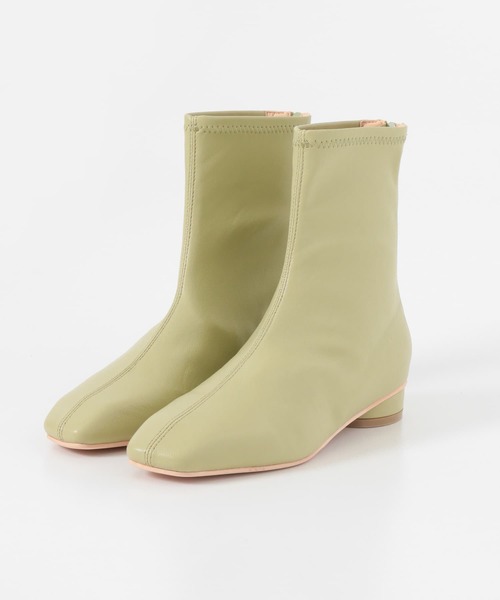 KBF（ケイビーエフ）の「スリムショートブーツ（ブーツ・レディース・ブラック/アイボリー/グリーン系その他・38/36/37）」の6枚目の写真