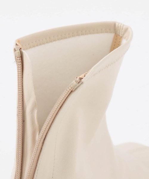 KBF（ケイビーエフ）の「スリムショートブーツ（ブーツ・レディース・ブラック/アイボリー/グリーン系その他・38/36/37）」の13枚目の写真