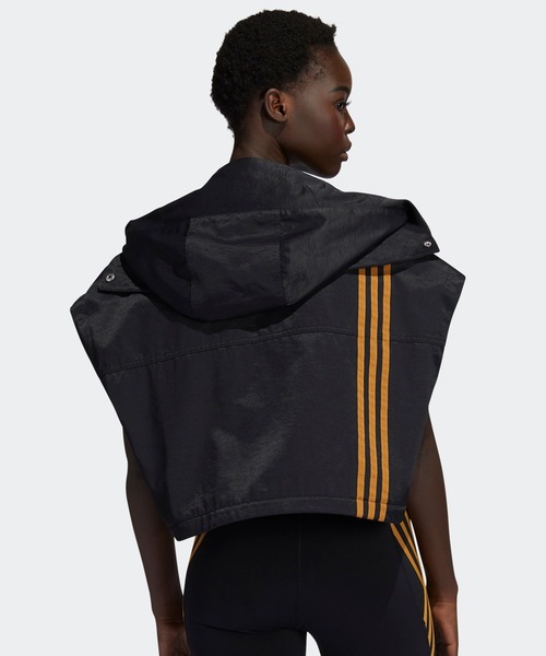 adidas（アディダス）の「コンバーチブルジャケット（ジェンダー