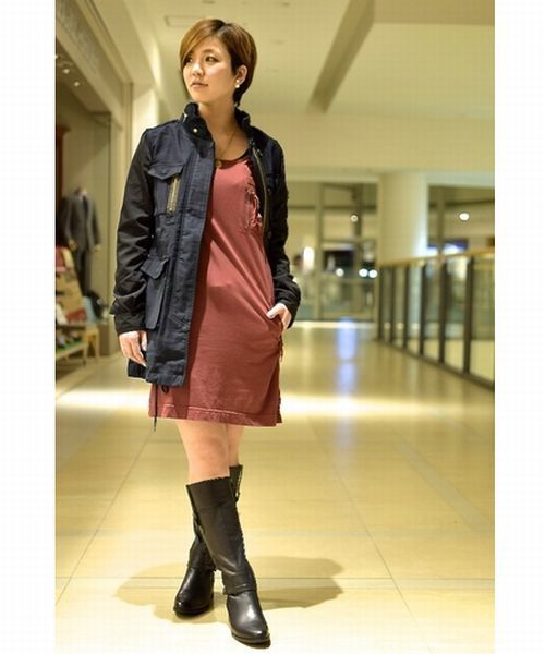 AVIREX（アヴィレックス）の「avirex/アヴィレックス/レディース/LONG M-65 JACKET/ロング　M-65　ジャケット（ミリタリージャケット・レディース・ブラック/カーキ・MEDIUM/SMALL）」の2枚目の写真