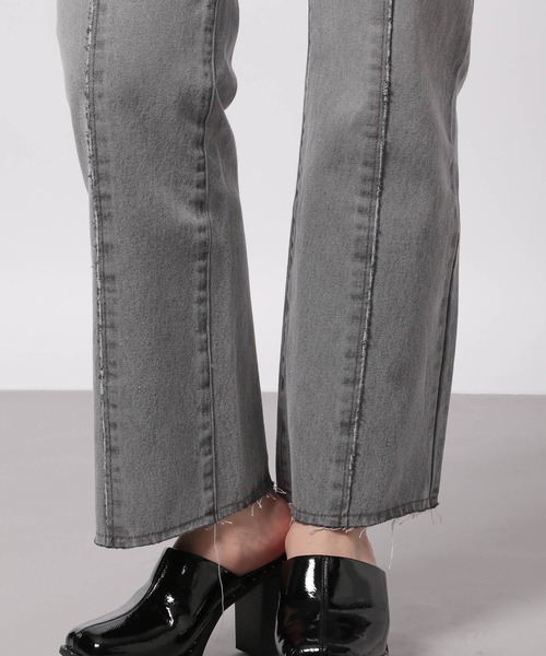 PAGEBOY（ページボーイ）の「センターダメージジーンズ（デニムパンツ・レディース・ブラック/サックスブルー・25inch/26inch）」の21枚目の写真