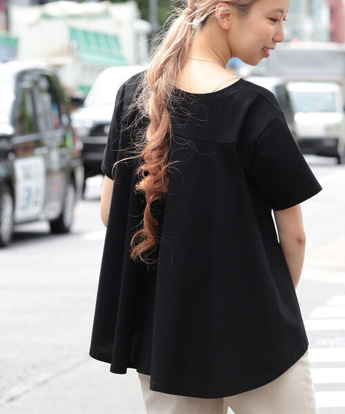 Ray BEAMS（レイビームス）の「Ray BEAMS / バック フレア ハーフスリーブ Tシャツ（Tシャツ/カットソー・レディース・ブラック/ホワイト/グリーン/モカ・ONE SIZE）」の16枚目の写真