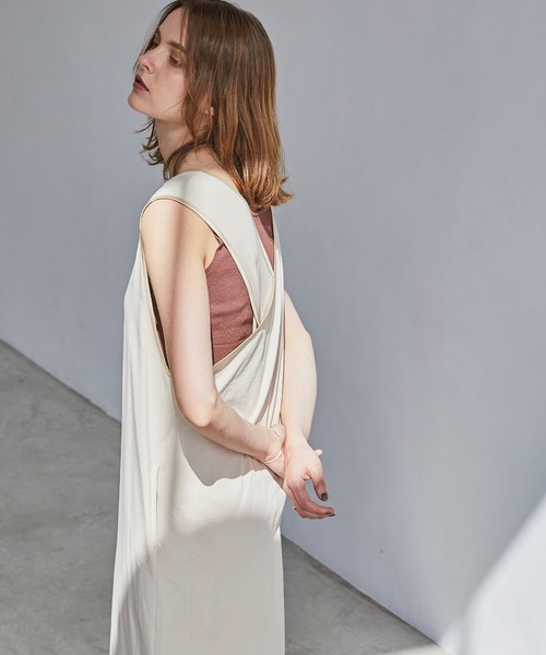 BONLECILL(ボンルシール)の「総針ニットタンクトップ(タンクトップ・レディース・ベージュ/サックスブルー/イエロー/ブラウン/ナチュラル・FREE)」の6枚目の写真