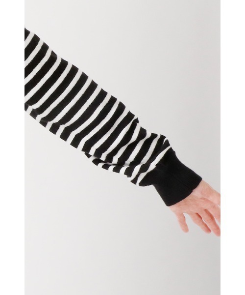 ElegChic（エレグシック）の「ボーダータートルニット（ニット/セーター・レディース・ブラック×ホワイト・4L）」の8枚目の写真
