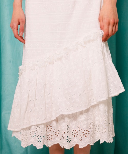 Seemi. byNICECLAUP（ シーミーバイナイスクラップ）の「コットンレースフリルスカート（スカート・レディース・オフホワイト/ブラック/レッド・FREE）」の18枚目の写真