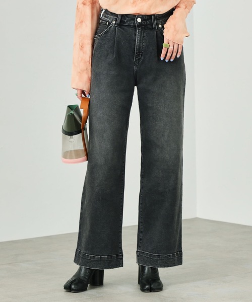 EDWIN(エドウィン)の「essentials ワイドバギーデニムパンツ(デニムパンツ・レディース・ブルー/ライトインディゴブルー/ホワイト/ブラック系その他・SMALL/LARGE/MEDIUM/X-SMALL)」の3枚目の写真