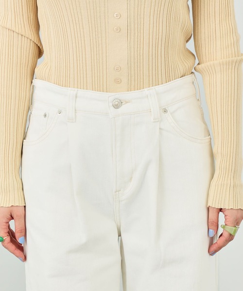 EDWIN(エドウィン)の「essentials ワイドバギーデニムパンツ(デニムパンツ・レディース・ブルー/ライトインディゴブルー/ホワイト/ブラック系その他・SMALL/LARGE/MEDIUM/X-SMALL)」の13枚目の写真