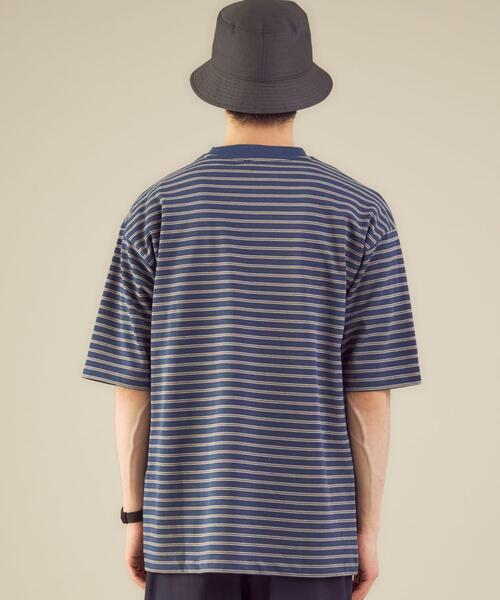 green label relaxing（グリーンレーベルリラクシング）の「OLT＜機能 / 制菌・部屋干し防臭＞ 1_OF MINE GIZA ボーダー クルーネック カットソー（Tシャツ/カットソー・メンズ・ロイヤルブルー/ライトグレー・LARGE/SMALL/X-LARGE/MEDIUM）」の9枚目の写真