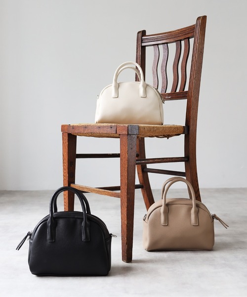 each（イーチ）の「2wayミニボストンバック（ボストンバッグ・レディース・ブラック/ベージュ/アイボリー・FREE）」の4枚目の写真