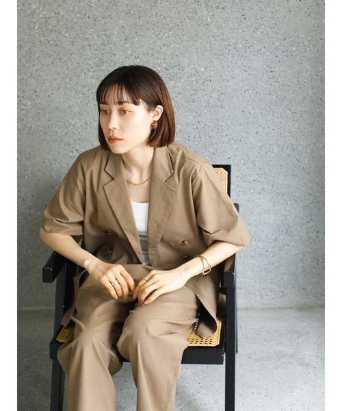 koe（コエ）の「リネン混ダブルジャケット＊（テーラードジャケット・レディース・ブラック/グレイッシュベージュ/ベージュ系その他・SMALL/MEDIUM）」の6枚目の写真