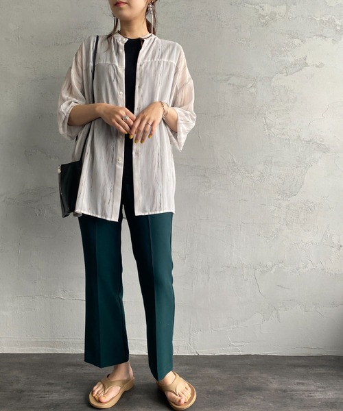 JF Ready Made（ジェイエフレディメイド）の「[Jf Ready Made/ジェイエフレディメイド] マーブル柄 バンドカラーシアーシャツ（シャツ/ブラウス・レディース・ベージュ/ブラック・F）」の6枚目の写真