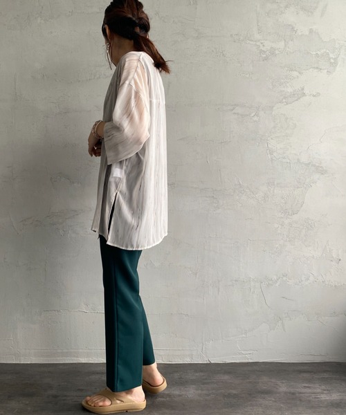 JF Ready Made（ジェイエフレディメイド）の「[Jf Ready Made/ジェイエフレディメイド] マーブル柄 バンドカラーシアーシャツ（シャツ/ブラウス・レディース・ベージュ/ブラック・F）」の3枚目の写真